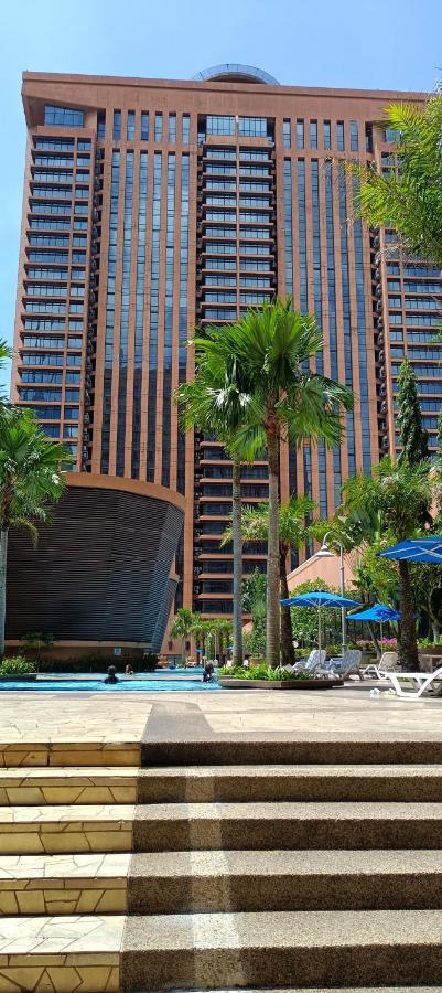 Plaza Apartment At Berjaya Times Square Kl Kuala Lumpur Buitenkant foto